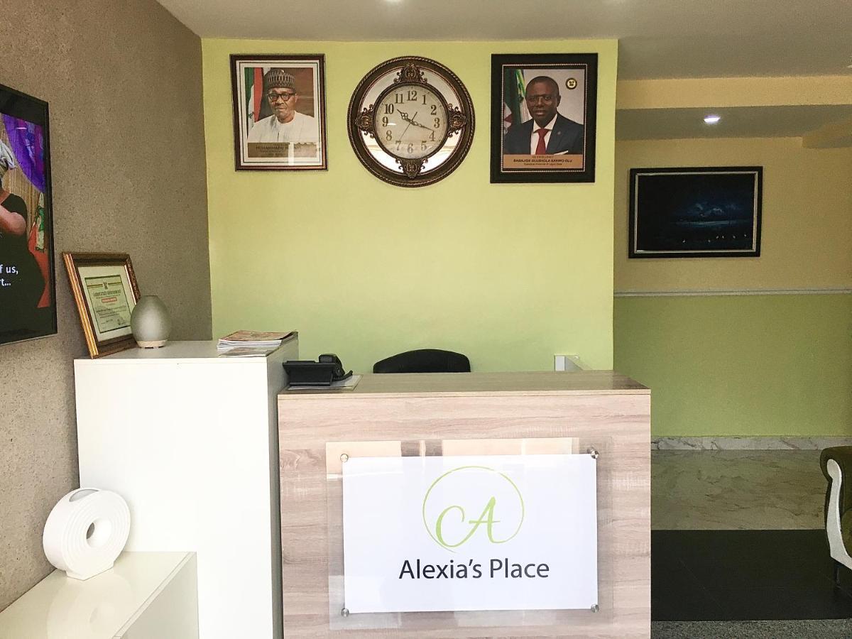 Alexia'S Place Hotel Lagos Luaran gambar